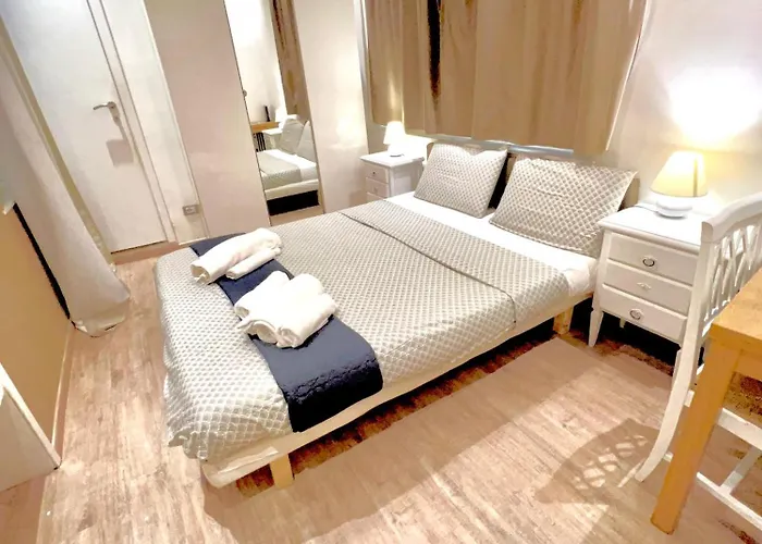 Minerva Pantheon Apartment